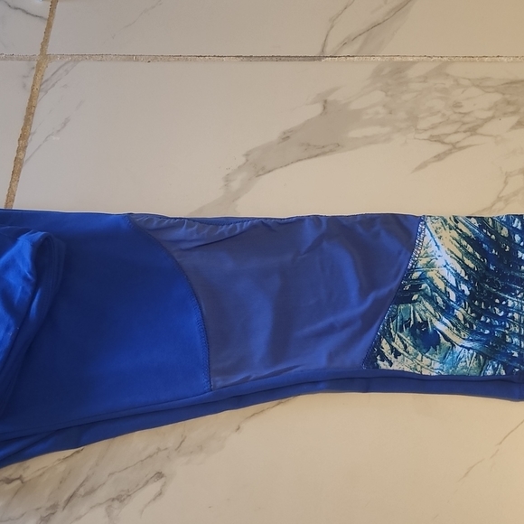 Balance Collection, Small, Turquoise. - Picture 2 of 2